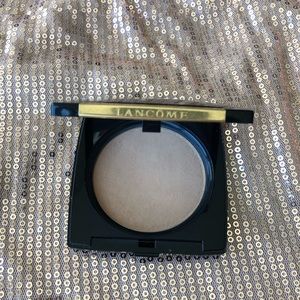 Lancome dual finish powder